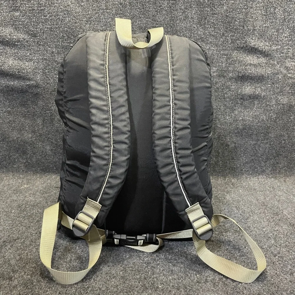 L.L. Bean 0YP70 Quad Pack Backpack Black Reflective Large Model 296963 Daypack